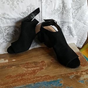 Chuncky heels size 8.5